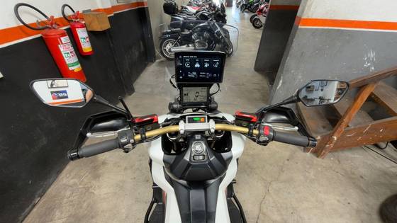 HONDA X-ADV HONDA X-ADV